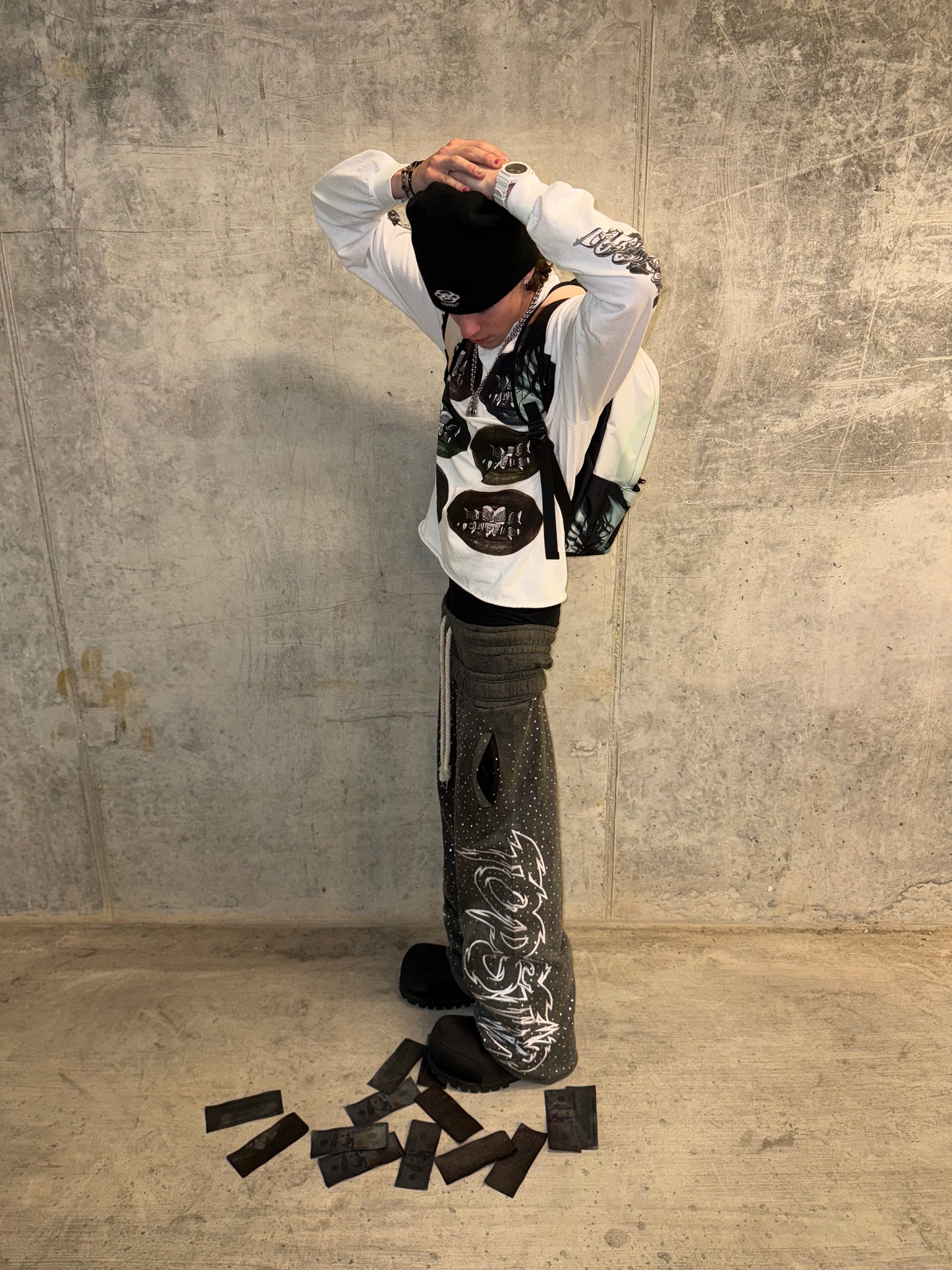 "Double Waisted Rhinestone Sweats"(Black)