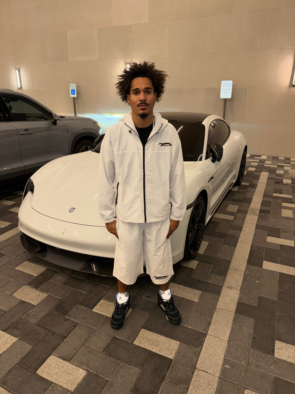 Windbreaker Set White